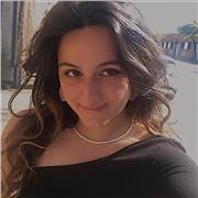 Estudiante de Universidad con gran capacidad de enseñanza de idiomas.